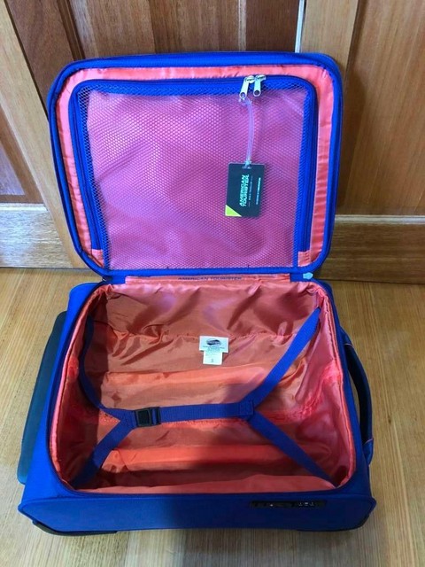 american tourister applite 3.0 50cm case